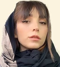 زینب آرمند