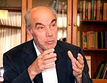 رضا داوری اردکانی