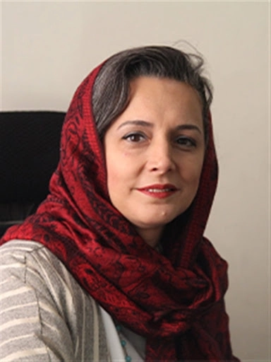 ماندانا فرهادیان