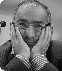 صادق زیبا کلام