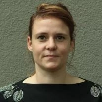 لاریسا هانسک