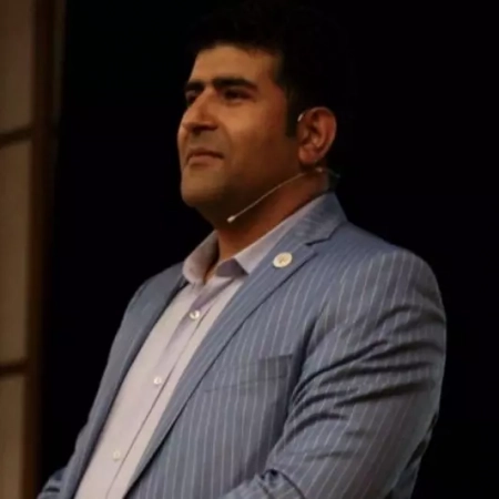 احسان شاه حسینی