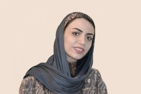 گلنار ثروتیان