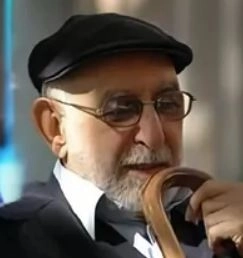 همایون صنعتی زاده