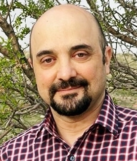 ساسان گلفر